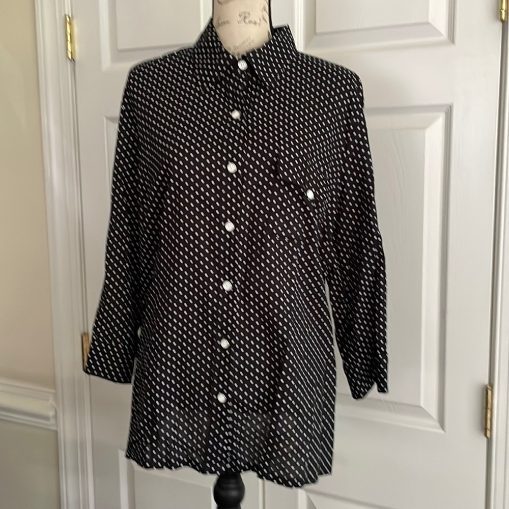 Karen Scott buttons down shirt